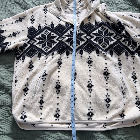 Vintage Eddie Bauer Cream and Black Sherpa Pullover - Picture 6 of 6